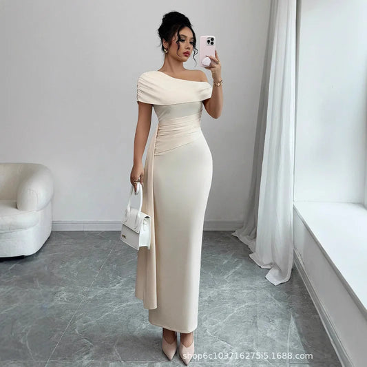 Vestido de Musa Asimétrico