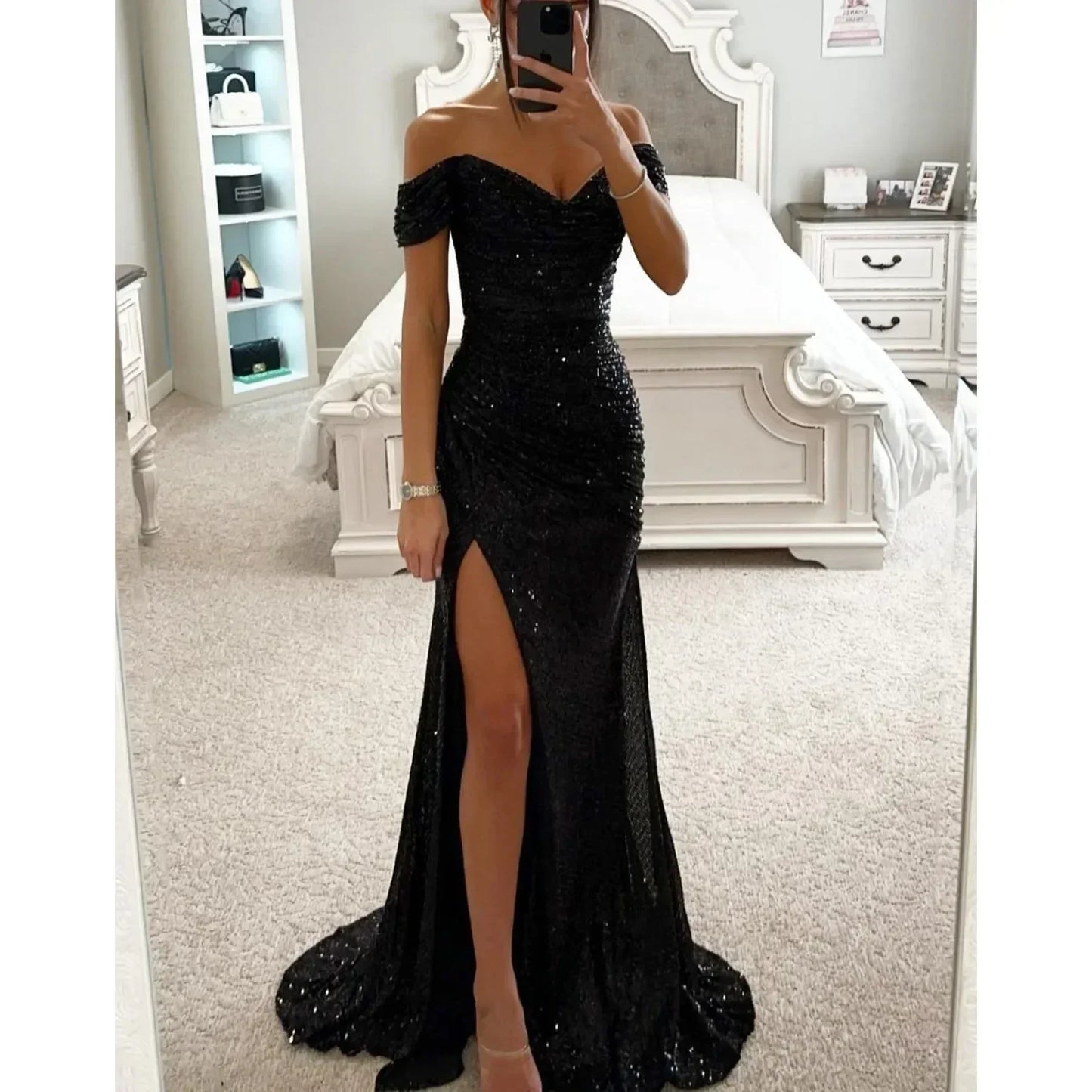 Vestido de Gala Brillante con Hombros Caídos