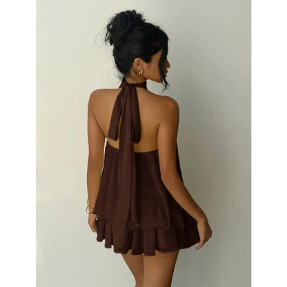 Vestido Corto de Cuello Halter con caída