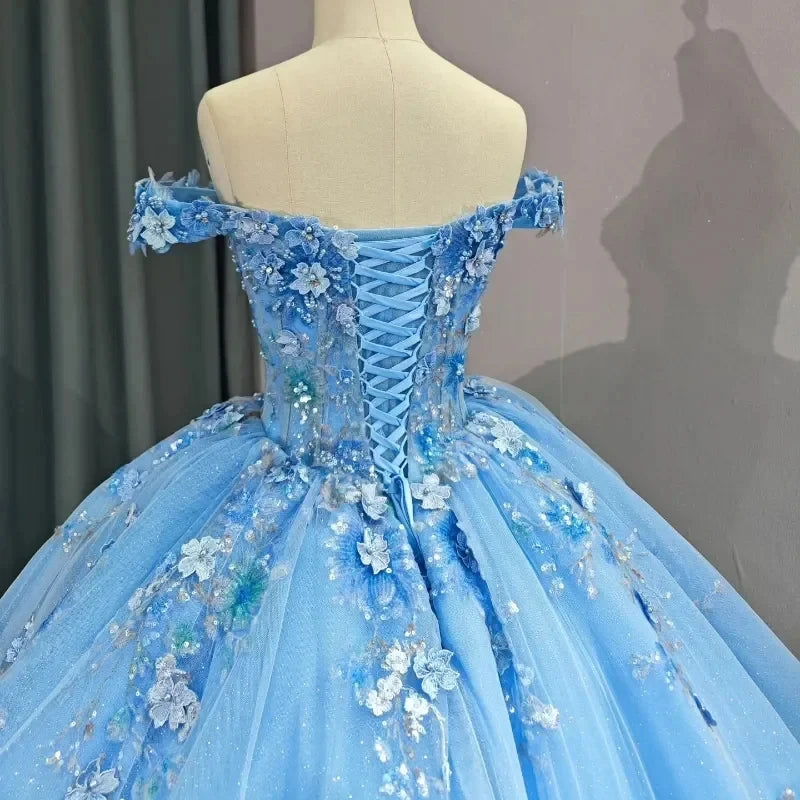Vestido de Quinceañera con Hombros Descubiertos