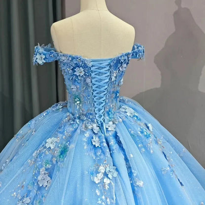 Vestido de Quinceañera con Hombros Descubiertos