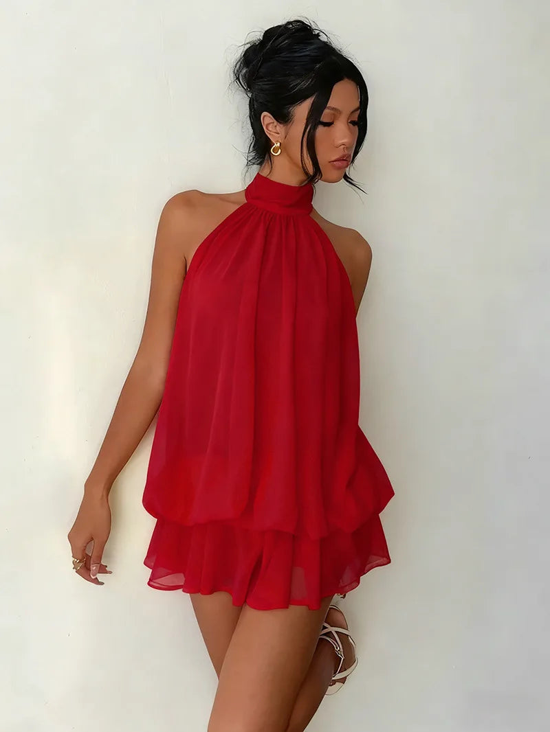 Vestido Corto de Cuello Halter con caída