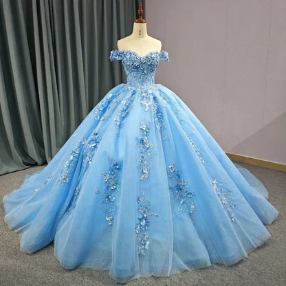 Vestido de Quinceañera con Hombros Descubiertos