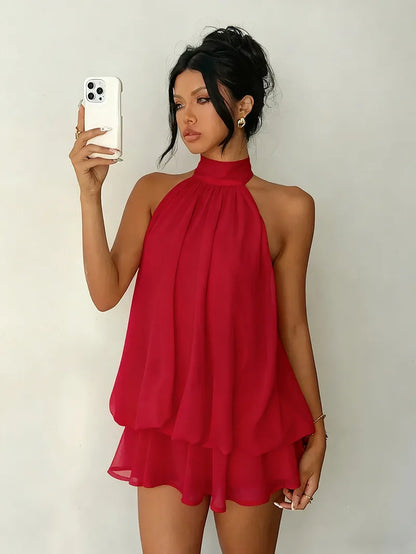 Vestido Corto de Cuello Halter con caída
