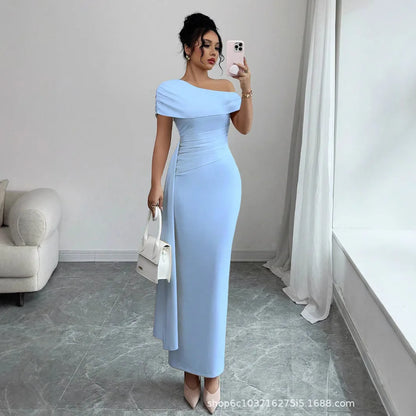 Vestido de Musa Asimétrico